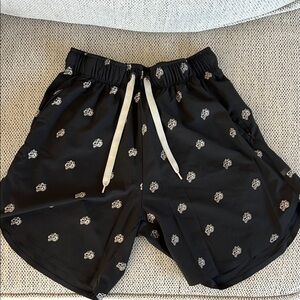 Darc Sport Men’s Black Patterned Shorts with Drawstring Size S